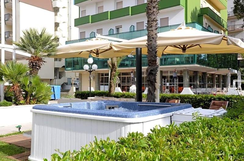 Hotel Mirage image