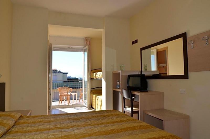 Hotel Mirage image