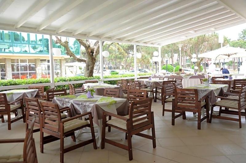 Hotel Mirage image
