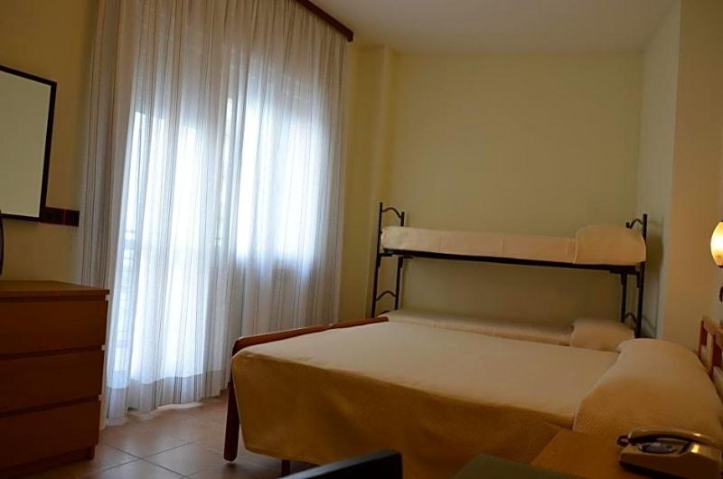 Hotel Mirage image
