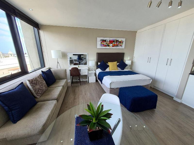 Manhattan Luxury Apartments image