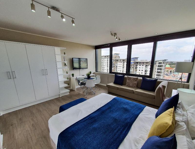 Manhattan Luxury Apartments image