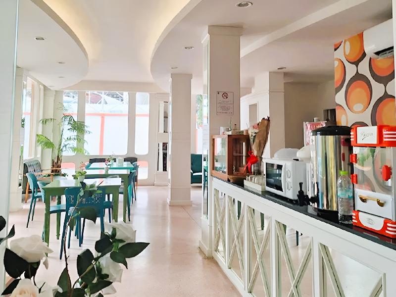 Happy 2 Hotel Pratunam by ZUZU - Image 3