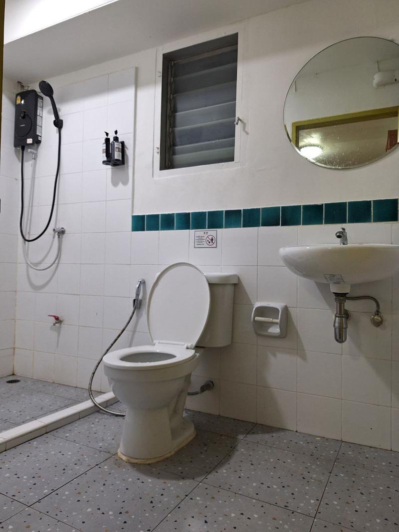 Happy 2 Hotel Pratunam by ZUZU - Image 8