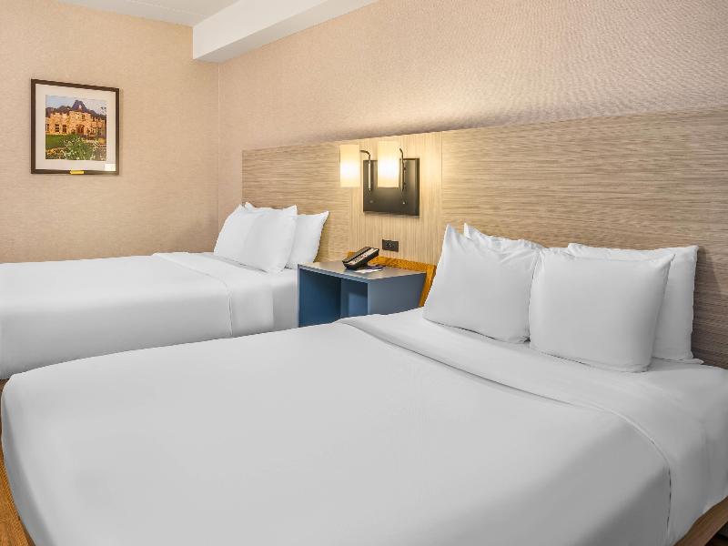 Comfort Inn Alma image
