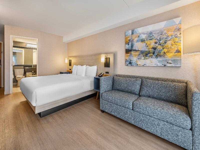 Comfort Inn Alma image