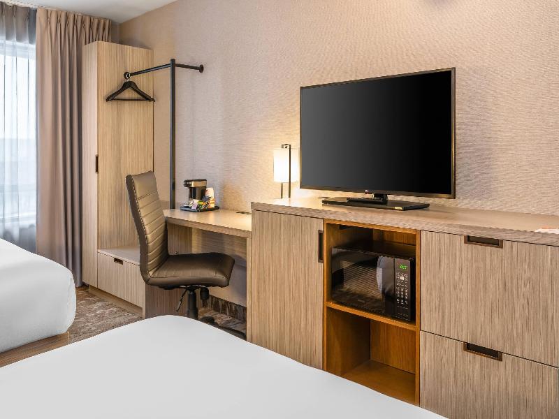 Comfort Inn Alma image