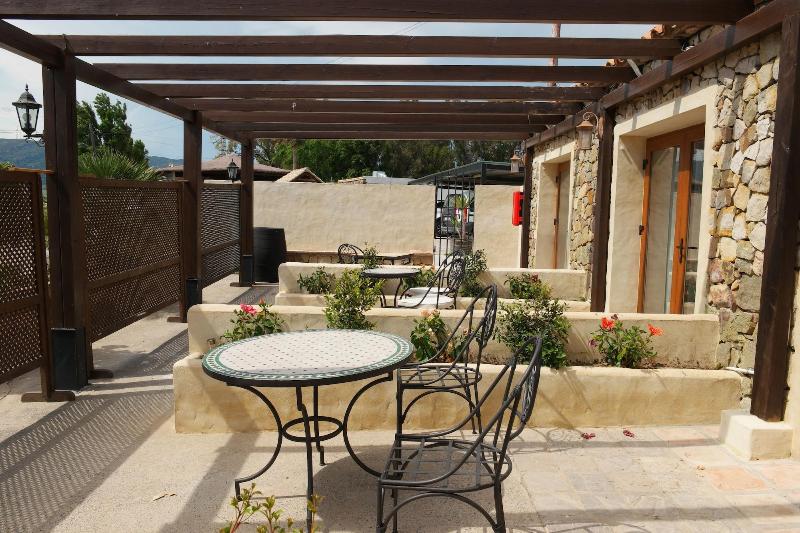 El Rancho image