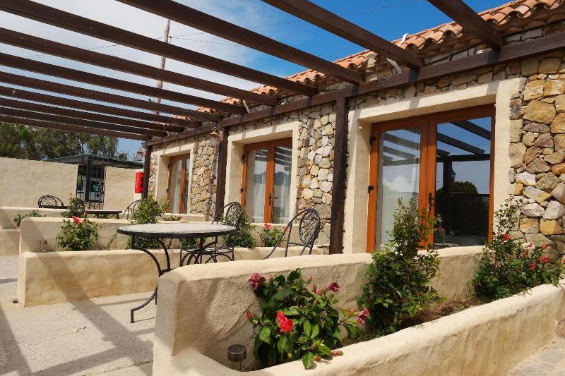El Rancho image