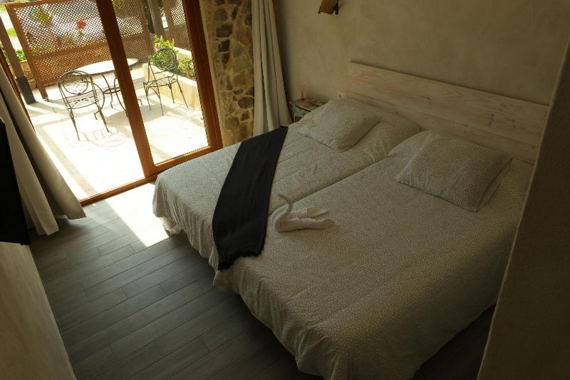 El Rancho image