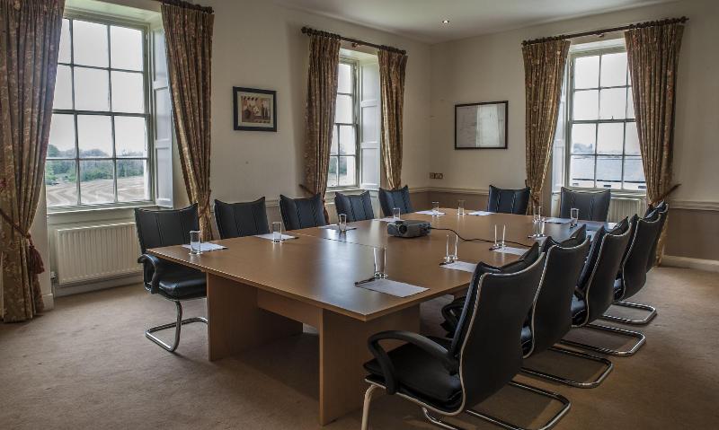 New Forest Golf Club Apartments image