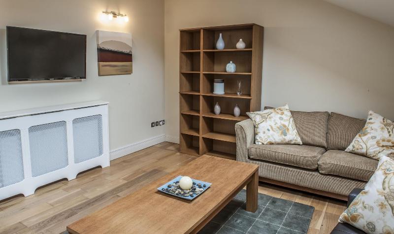 New Forest Golf Club Apartments image