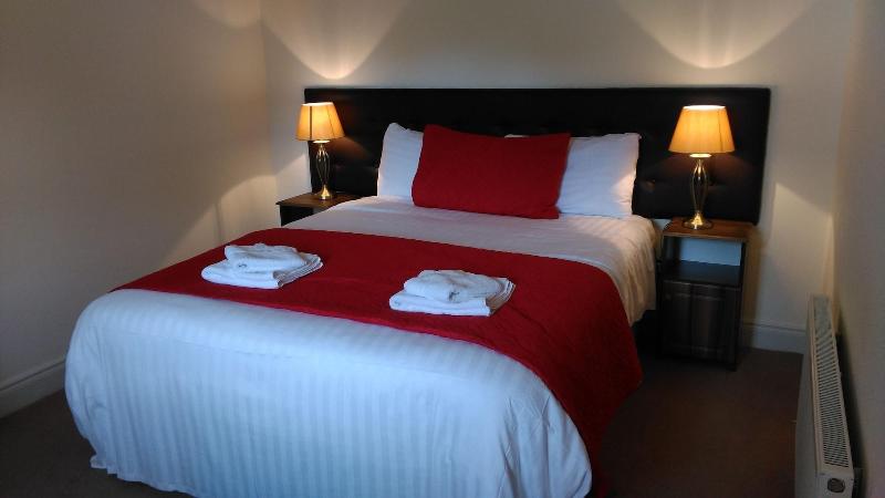 New Forest Golf Club Apartments image