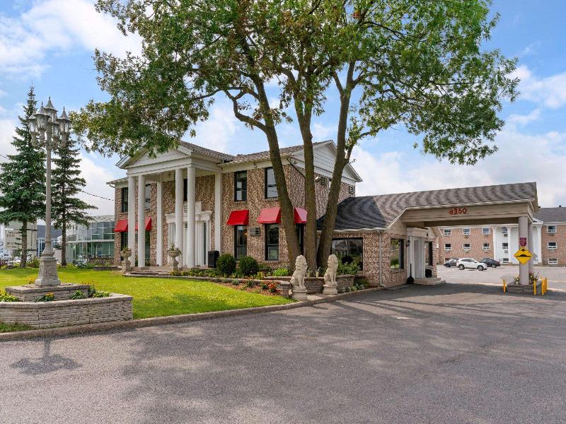 Econo Lodge - Brossard image
