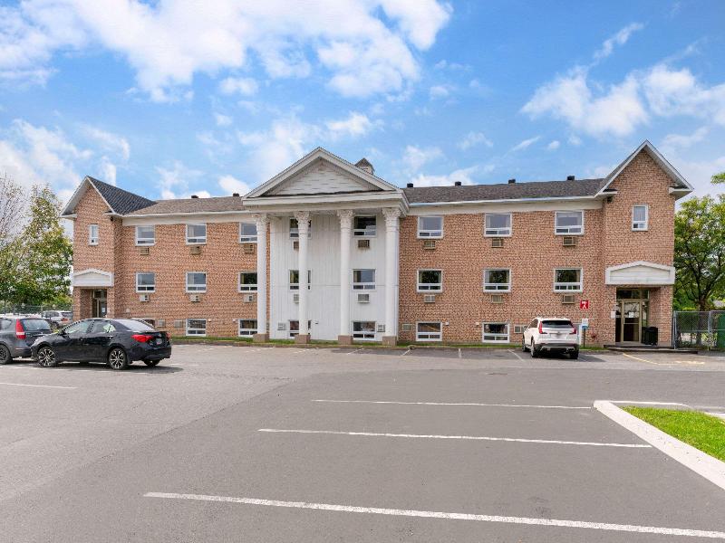 Econo Lodge - Brossard image