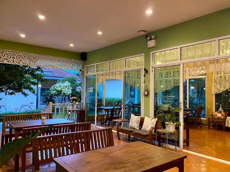 Ruen Maihom Riverside Cottage image