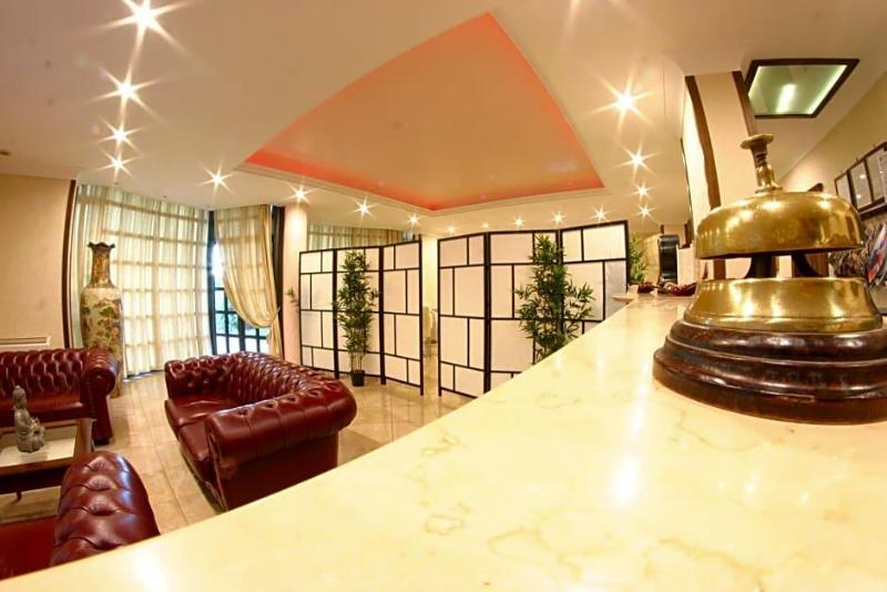 Hotel Chic image