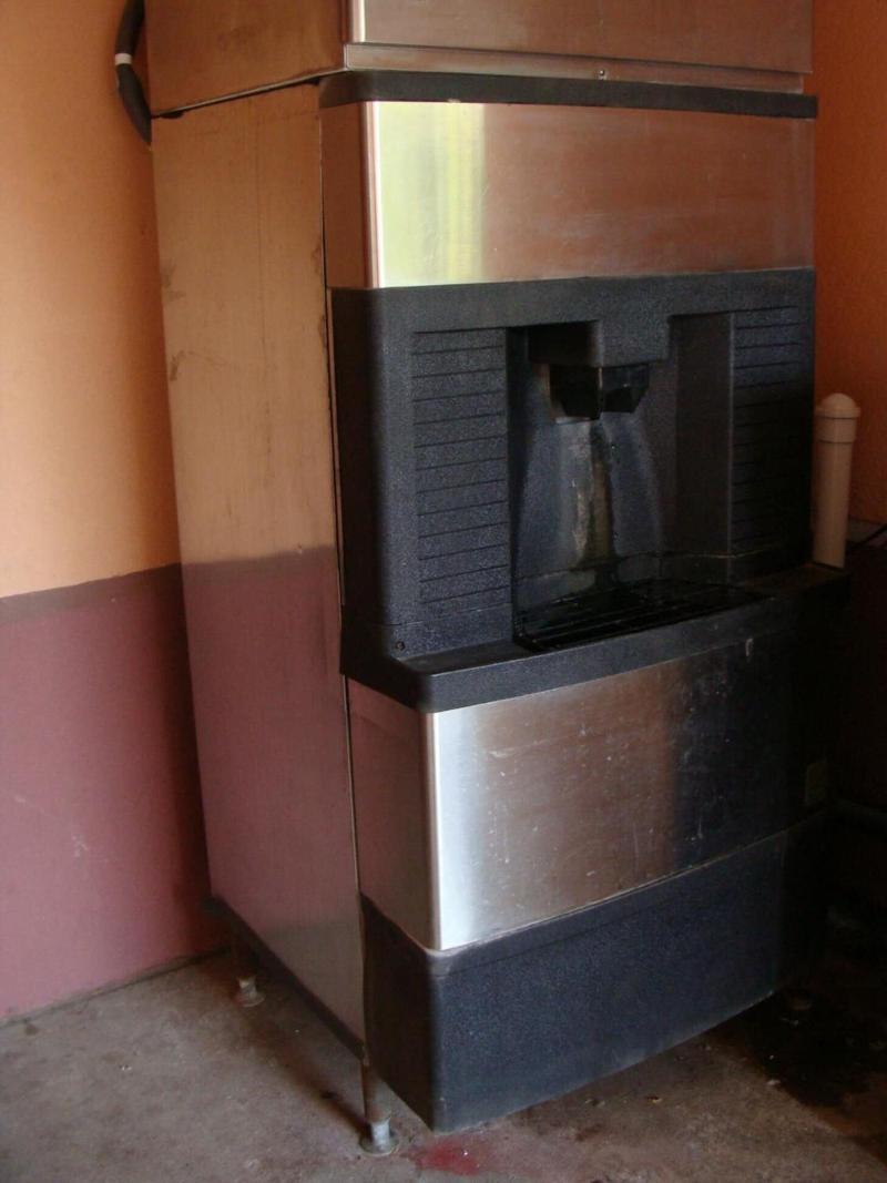 Benbrook Inn & Suites image