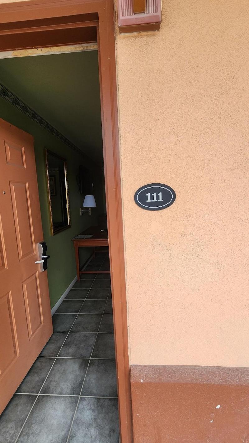 Benbrook Inn & Suites image
