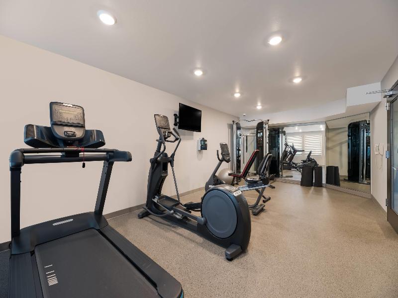 Woodspring Suites Phoenix-deer Valley image
