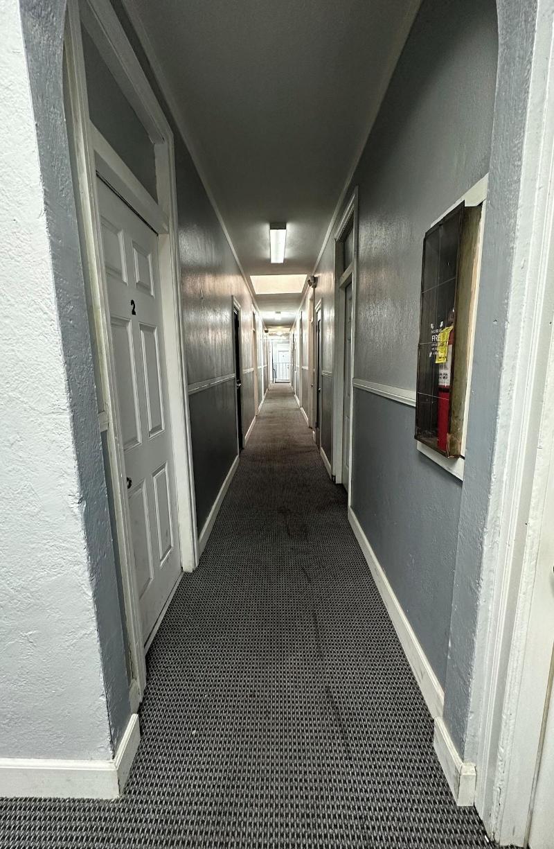 Unity Hotel - No Parking & Rooms Are Upstairs image