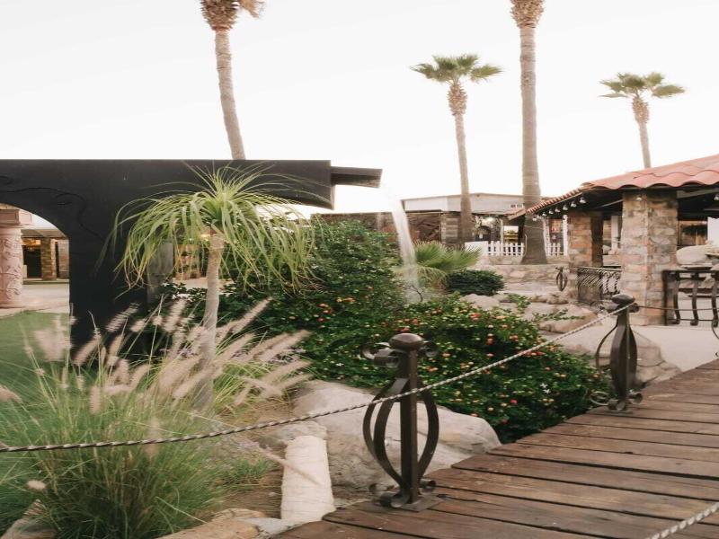 Selah Hotel image