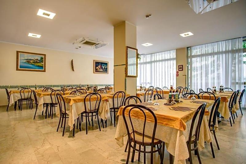 Hotel Tiziana image