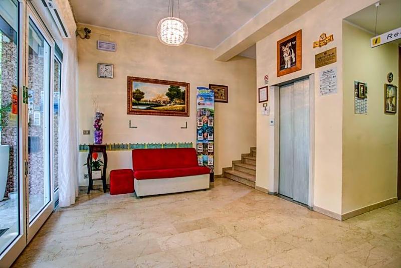 Hotel Tiziana image