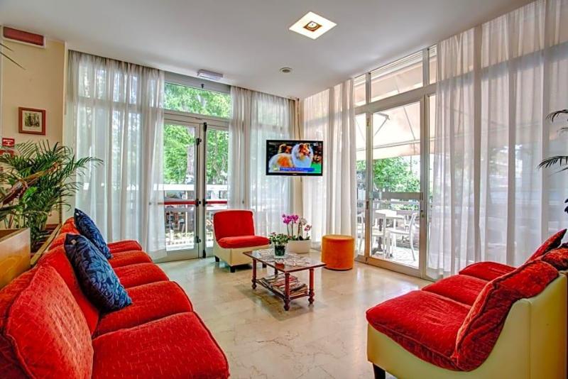 Hotel Tiziana image