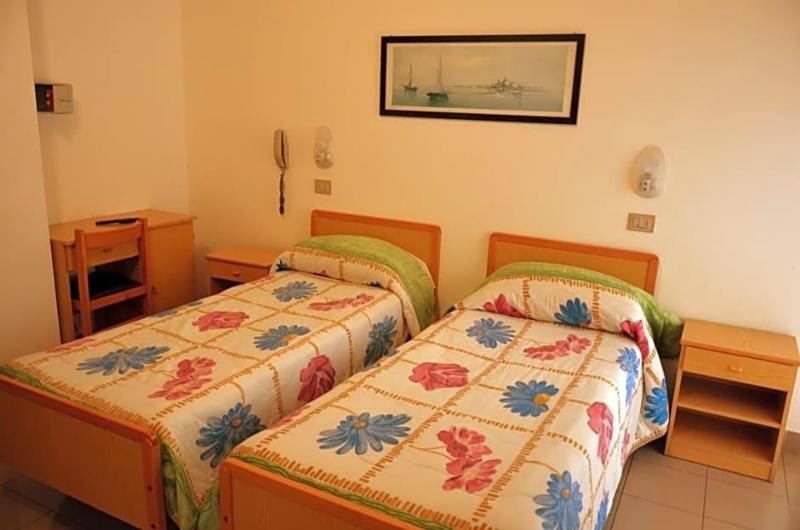 Hotel Tiziana image