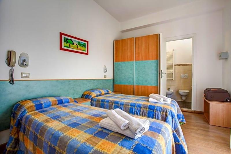 Hotel Tiziana image