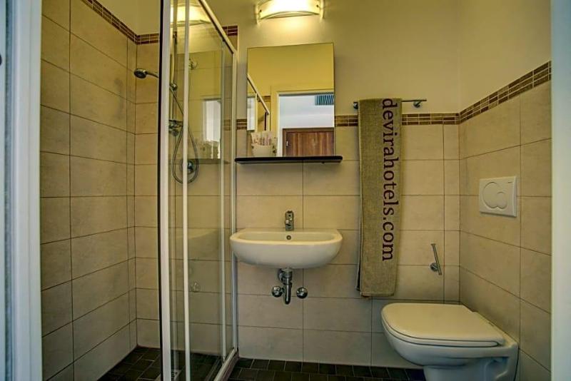 Hotel Tiziana image
