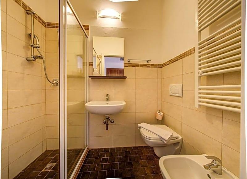 Hotel Tiziana image
