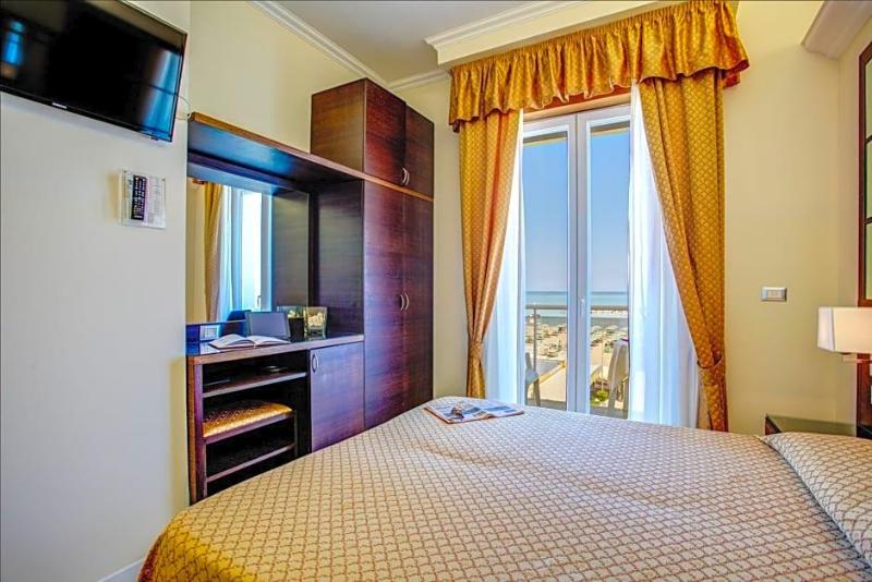 Hotel Caesar Paladium image