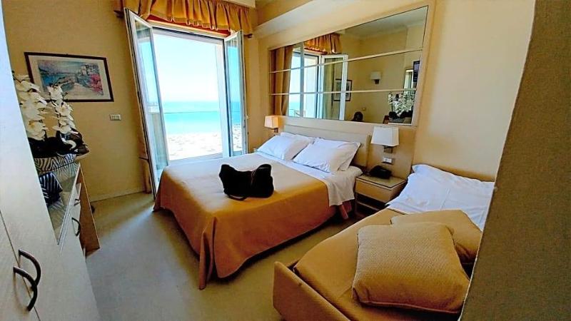 Hotel Caesar Paladium image