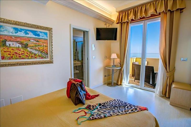 Hotel Caesar Paladium image