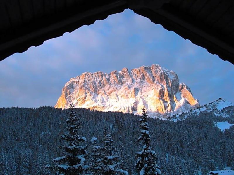 Hotel Wolf image