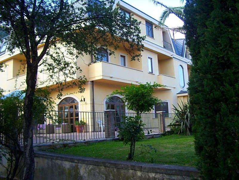 Hotel Del Sole image