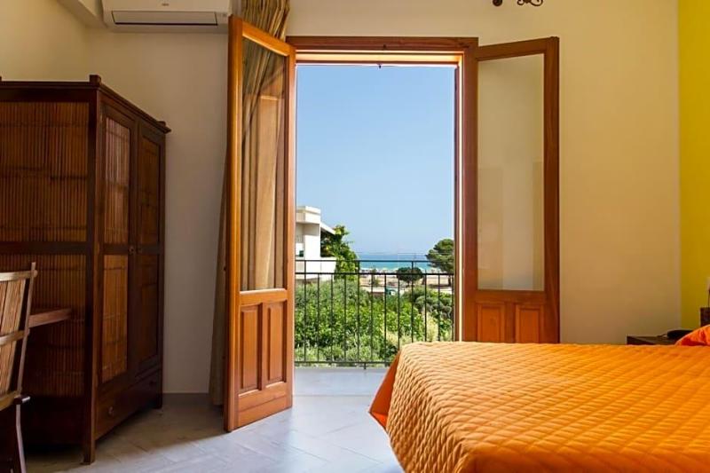 Hotel Egitarso Sul Mare image