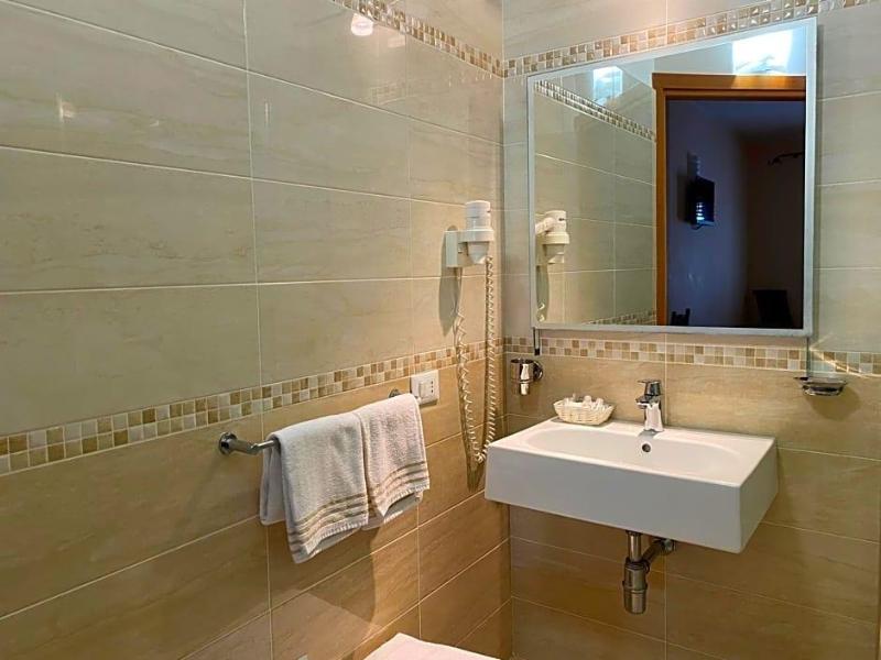 Hotel Egitarso Sul Mare image