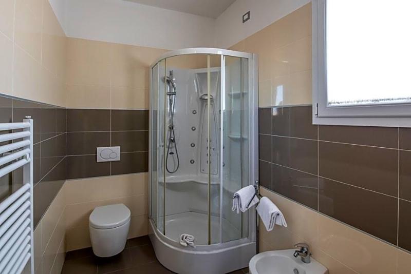 Hotel Mondial image
