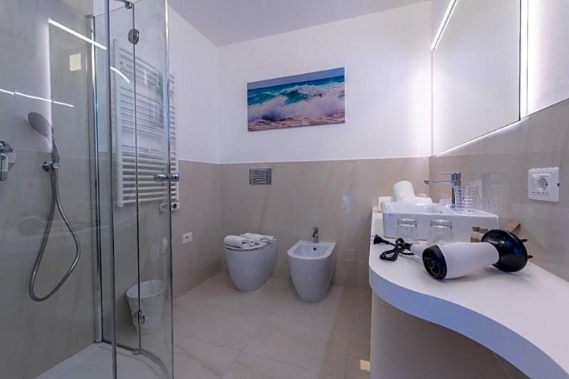 Hotel Mondial image