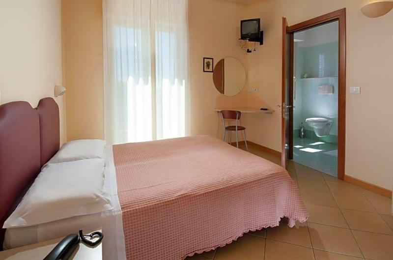 Hotel Souvenir image