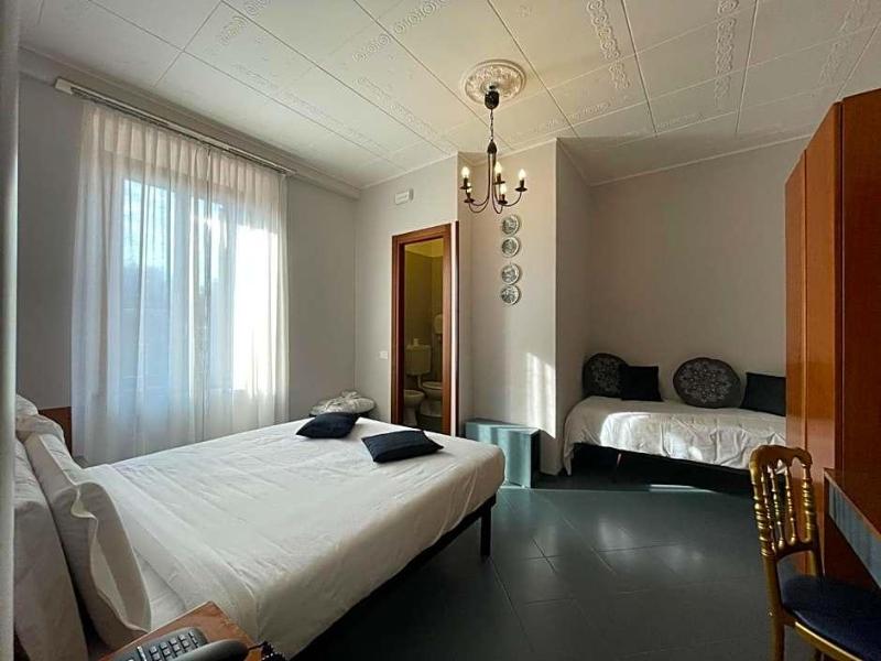 Hotel La Bussola image