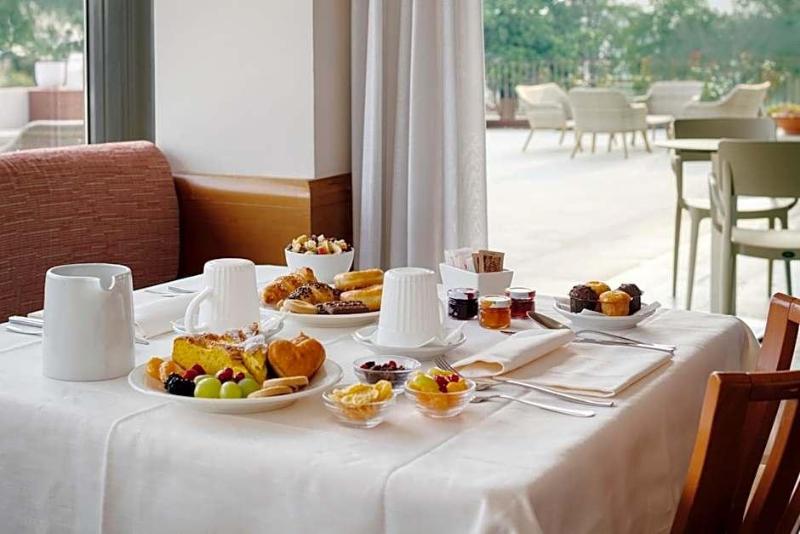Porta Altinia Suites image