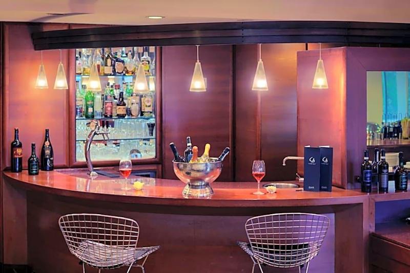 Porta Altinia Suites image