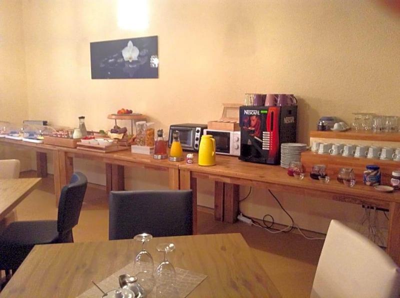 Hotel M&s Garni image