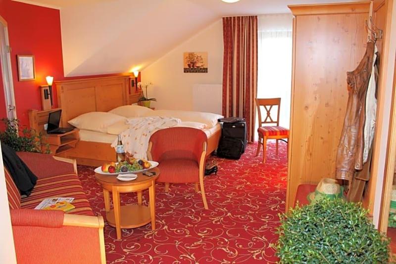 Landgasthof Apfelbeck image