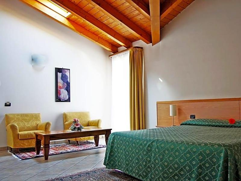 Hotel Alla Nave image