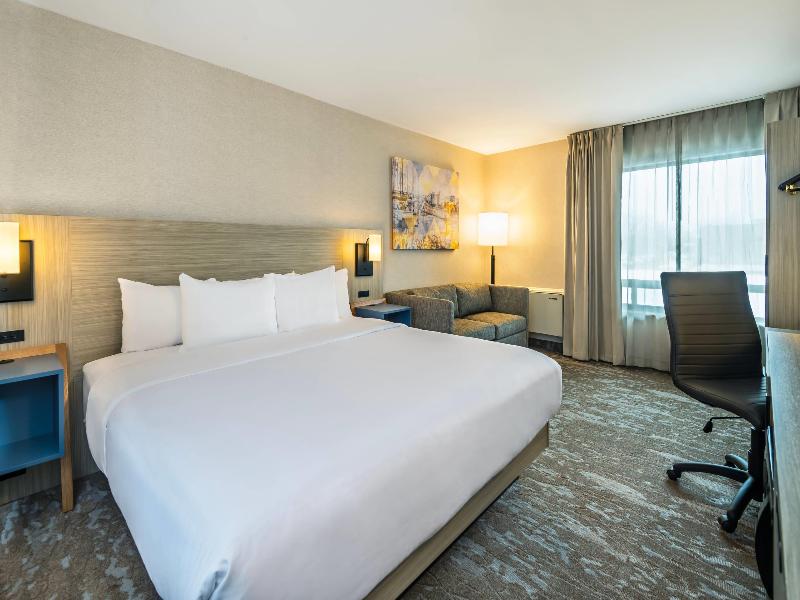 Comfort Inn -Saskatoon image